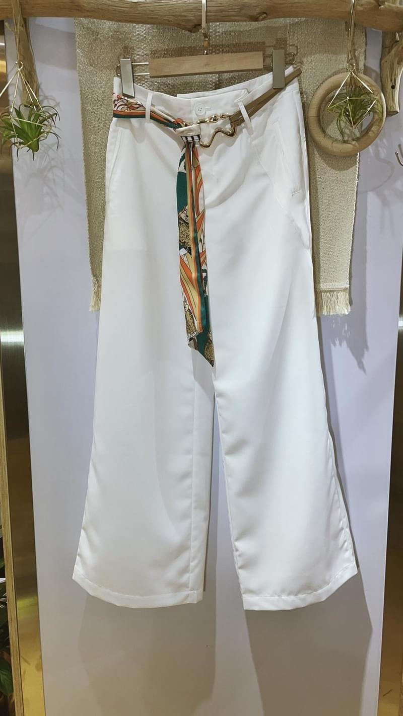 Italy  Pants  M900
